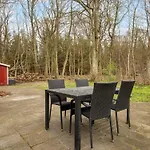 5 Star Holiday Home In Glesborg Fjellerup Strand