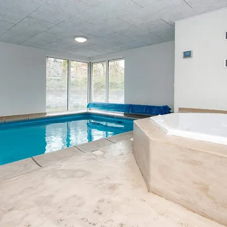 10 Person In Glesborg Holiday home