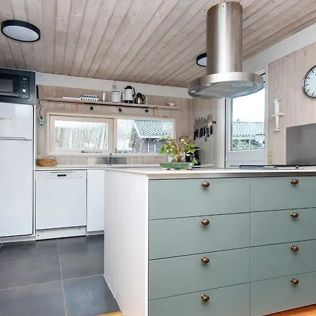 Holiday home 10 Person In Glesborg