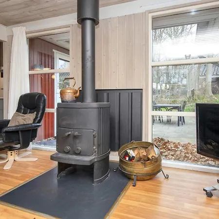 Holiday home 10 Person In Glesborg *